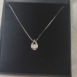14k White Gold 1/5 Ct Diamond Tear Drop Pendant Necklace